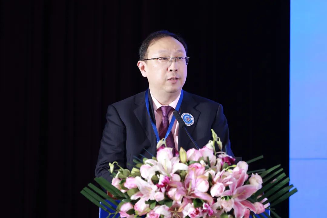 聚力紡織現(xiàn)代化產(chǎn)業(yè)體系新開局！中紡圓桌論壇第十七屆年會在北京舉行