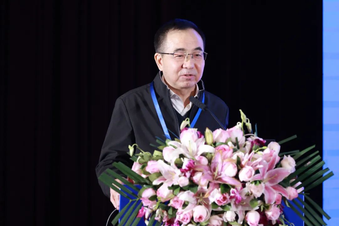 聚力紡織現(xiàn)代化產(chǎn)業(yè)體系新開局！中紡圓桌論壇第十七屆年會在北京舉行