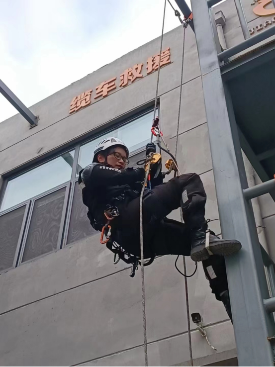 【百年海麗雅勞模人物專訪】謝丹：80后女博士的創(chuàng)新&ldquo;準繩&rdquo;