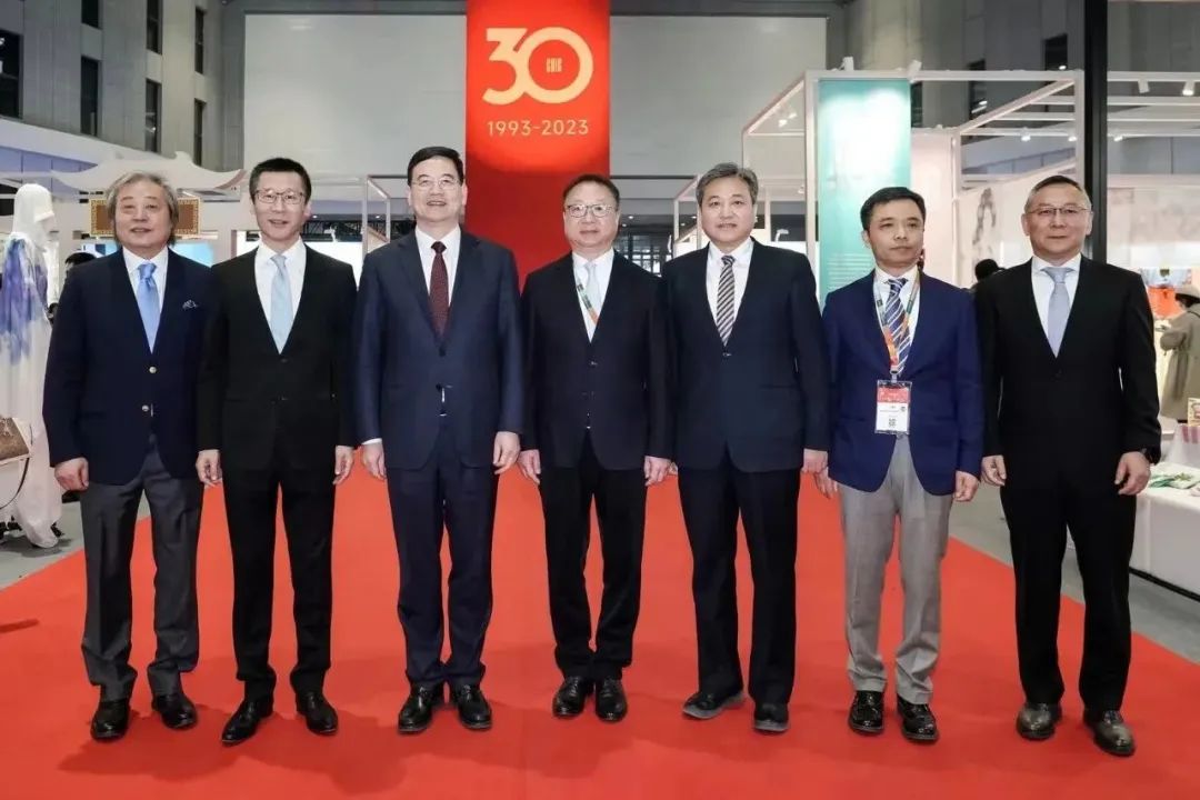 力為華夏添錦繡，織就神州好生活！2023中國紡聯(lián)春季聯(lián)展開幕式暨棉紡消費季活動啟動儀式舉行