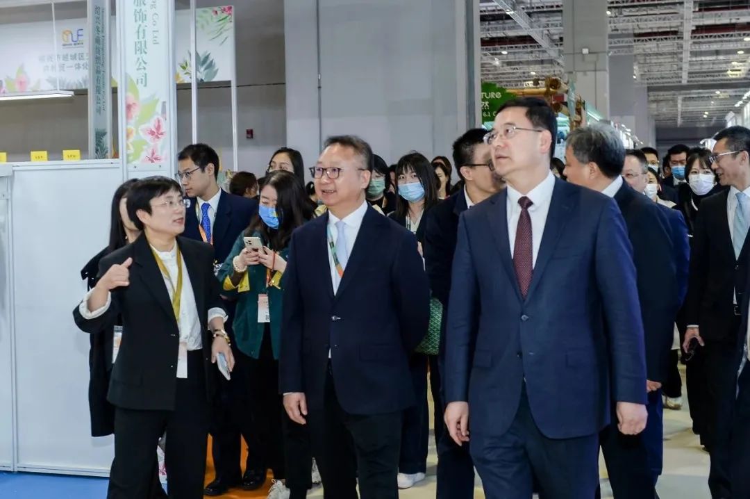 力為華夏添錦繡，織就神州好生活！2023中國紡聯(lián)春季聯(lián)展開幕式暨棉紡消費季活動啟動儀式舉行