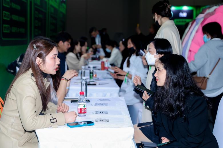 杭州時尚產(chǎn)業(yè)數(shù)字貿(mào)易博覽會圓滿閉幕