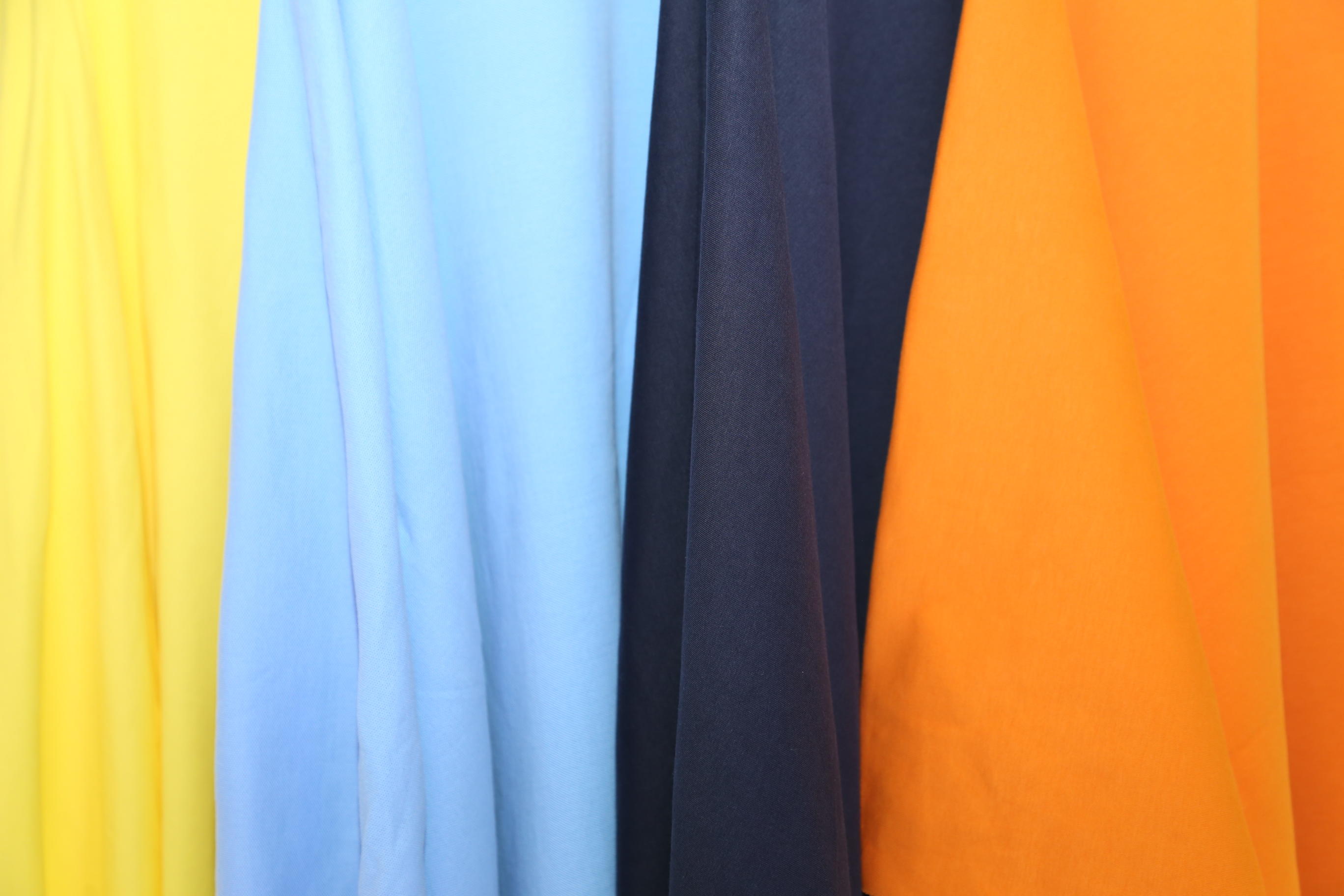 &ldquo;Combatti康拜特&rdquo;驚艷ISUE國際校服&middot;園服展，皇盛的功能性面料遭圍觀