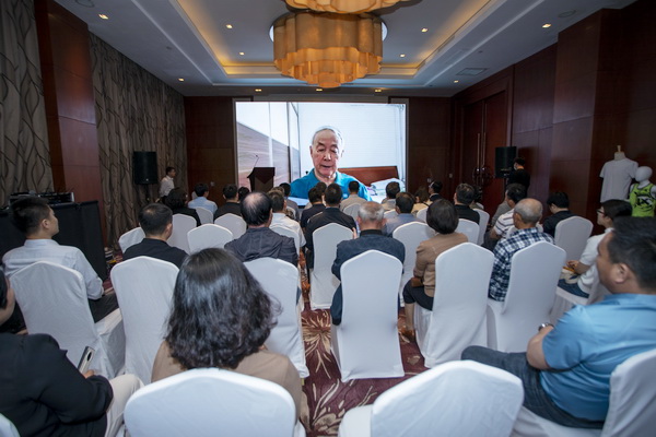 風(fēng)雨二十載，迭代滌綸實(shí)現(xiàn)產(chǎn)業(yè)化