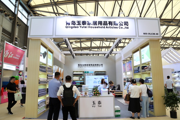 山東292家企業(yè)齊聚31屆華交會，青島家紡展團(tuán)大放異彩