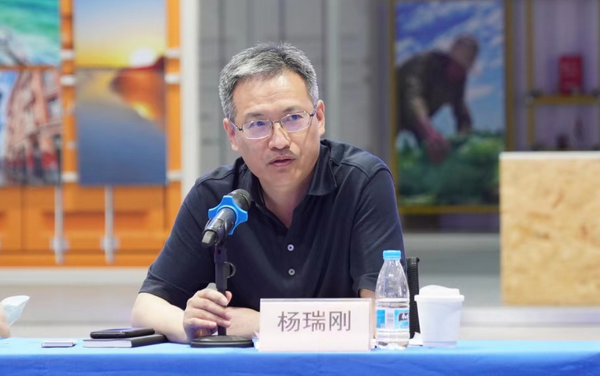 東方國際集團(tuán)與常山紡織集團(tuán)舉辦合作交流會(huì)，推動(dòng)紡織高質(zhì)量發(fā)展