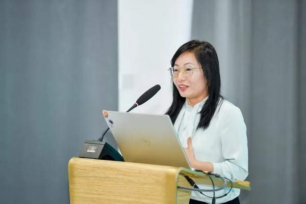 循道追光，致遠(yuǎn)未來(lái)&mdash;&mdash;蘭精授牌華源紗線生產(chǎn)全球標(biāo)桿工廠共赴璀璨新征程