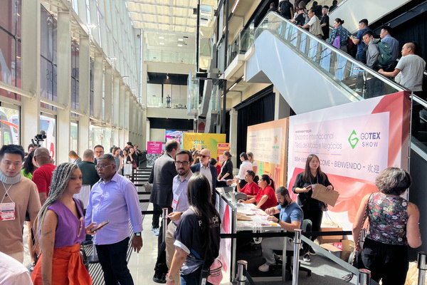 50余家柯橋紡企組團(tuán)&ldquo;搶灘&rdquo;南美市場(chǎng)