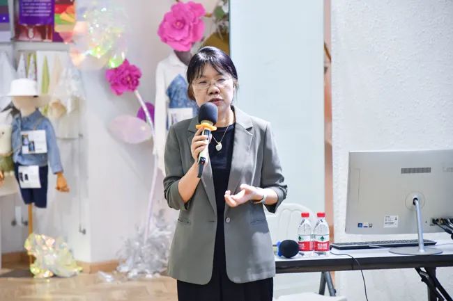 &ldquo;智能制造、標準先行&rdquo; 第一期紡織行業(yè)智能制造能力成熟度培訓(xùn)在紹興柯橋順利結(jié)業(yè)