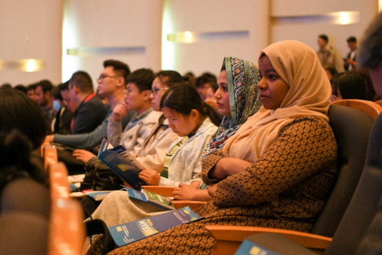 以&ldquo;先進(jìn)紡織科學(xué)與技術(shù)&rdquo;為主題的第二屆國(guó)際紡織前沿科學(xué)與技術(shù)大會(huì)暨世界紡織大學(xué)聯(lián)盟年會(huì)在東華大學(xué)舉行