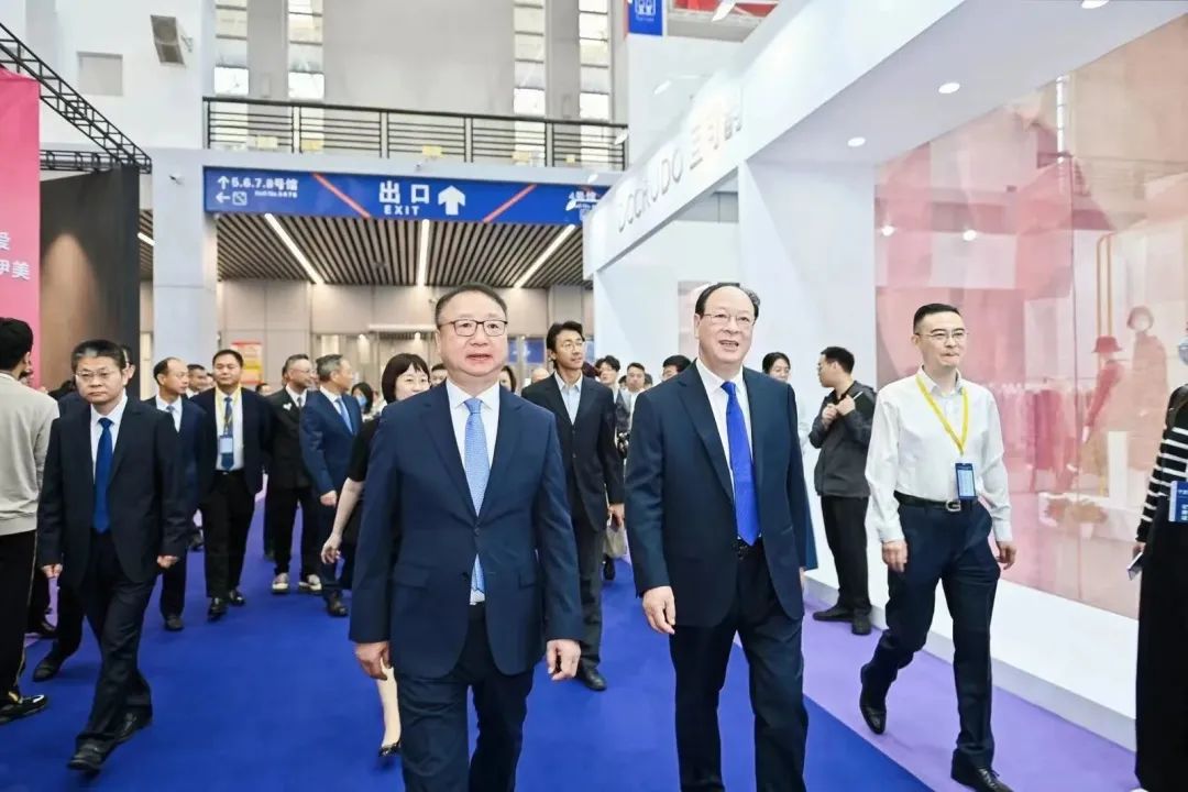 &ldquo;潮涌東方、風(fēng)尚寧波&rdquo;--2023寧波時尚節(jié)暨第27屆寧波國際服裝節(jié)盛大啟幕