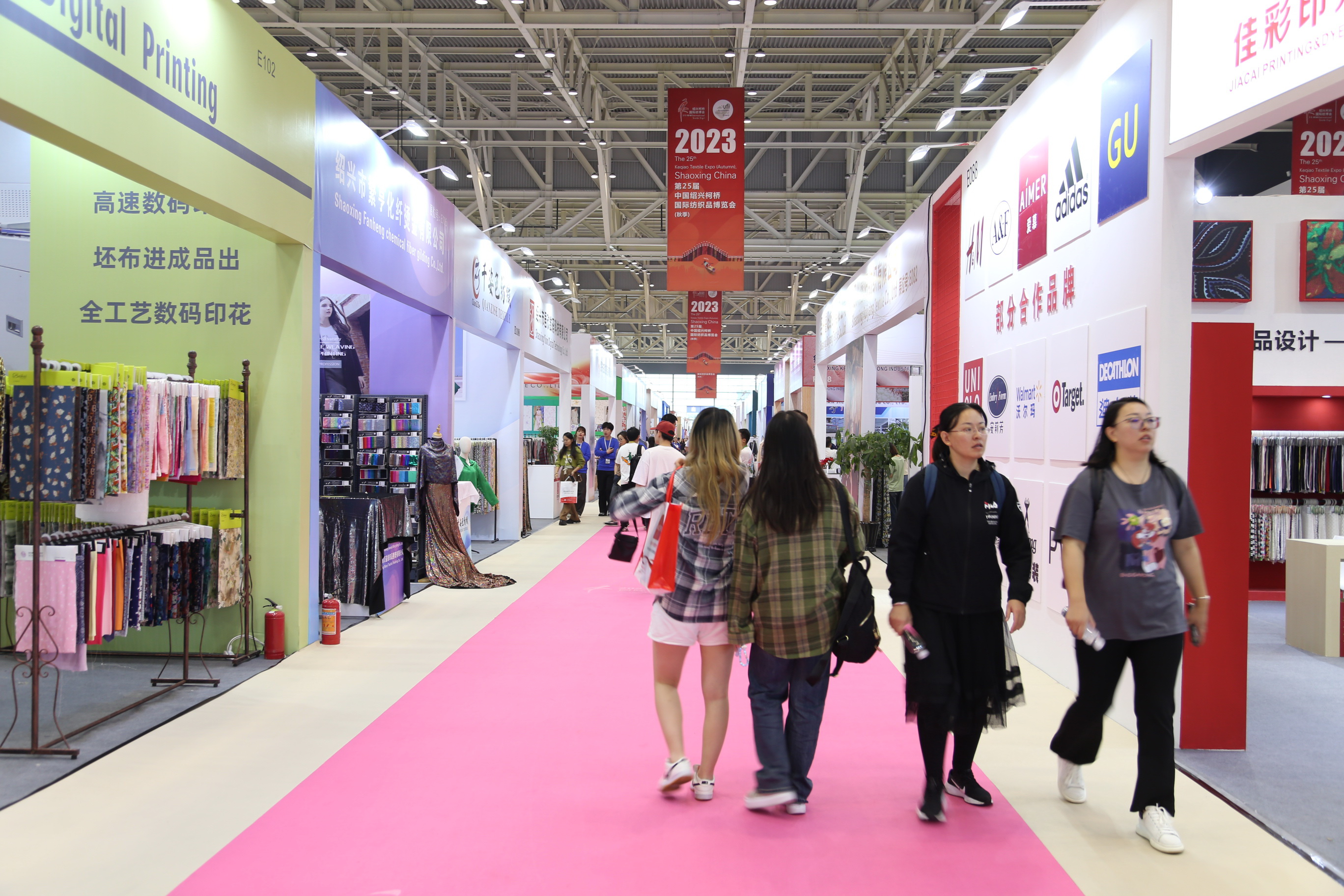立足全球，筑牢世界紡織產(chǎn)業(yè)節(jié)點(diǎn)--2023第25屆中國(guó)紹興柯橋國(guó)際紡織品博覽會(huì)（秋季）盛大開(kāi)幕 