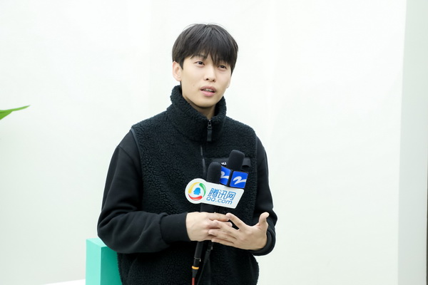 YLI外里全國首店 用運(yùn)動(dòng)與藝術(shù)帶你打破“野蠻邊界”