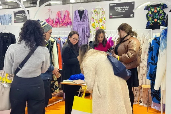 繁花似錦  如期而至 2024中國紡織品服裝貿(mào)易展覽會（紐約）盛大啟幕