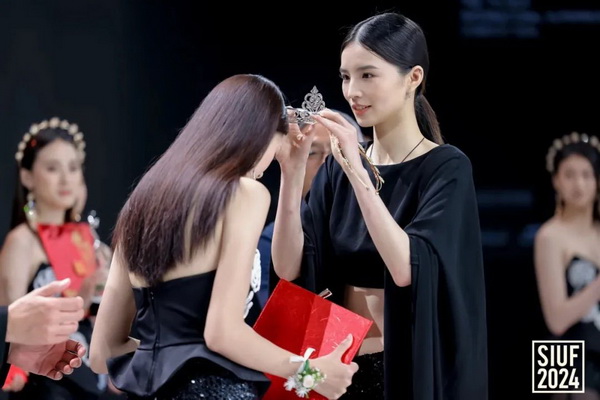 蘭卓麗獨家冠名中國黃金特約贊助的2024第十一季 SIUF國際超模大賽總決賽圓滿舉辦