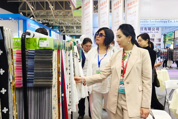 向&ldquo;新&rdquo;而生 逐&ldquo;質(zhì)&rdquo;而行！2024中國紹興柯橋國際紡博會（春季） 隆重開幕