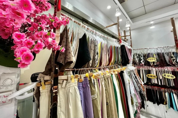  越努力，越幸運&mdash;&mdash;訪紹興市易燦紡織品有限公司董事長羅麗琴