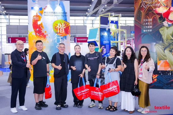 覓良品，謀合作！2024intertextile大灣區(qū)展組織服裝設(shè)計(jì)師組隊(duì)走進(jìn)中國流行面料入圍企業(yè)