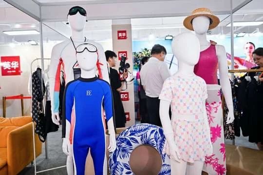 &ldquo;泳&rdquo;動興城！2024東北亞（興城）國際泳裝博覽會開幕