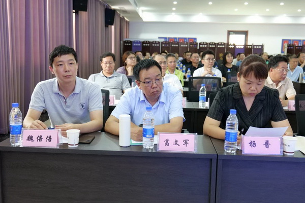 勞模、低碳、AI、新材料&hellip;&hellip;紡織行業(yè)專精特新中小企業(yè)走進(jìn)石家莊