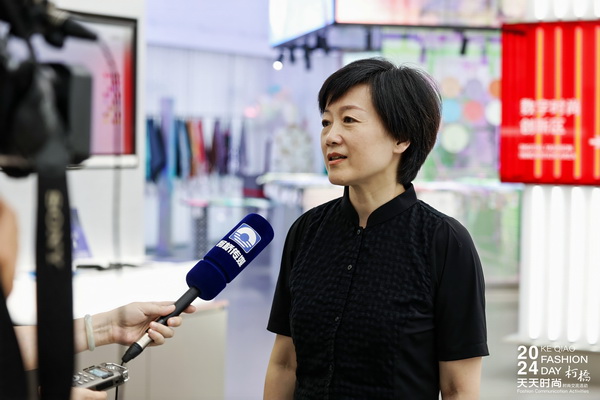 市場(chǎng)競(jìng)爭(zhēng)激烈，紡企如何優(yōu)化開(kāi)發(fā)流程？&ldquo;柯橋天天時(shí)尚&rdquo;來(lái)解題