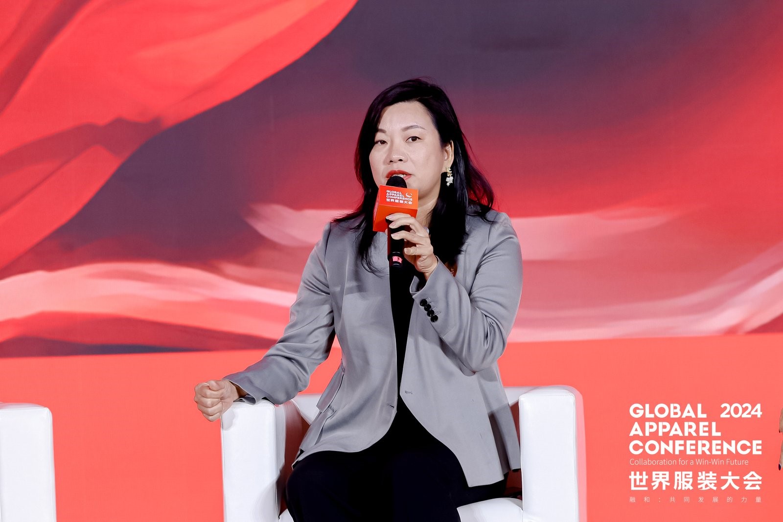 &ldquo;融和&rdquo;20個國家和地區(qū)服裝精英，2024世界服裝大會在東莞虎門開幕