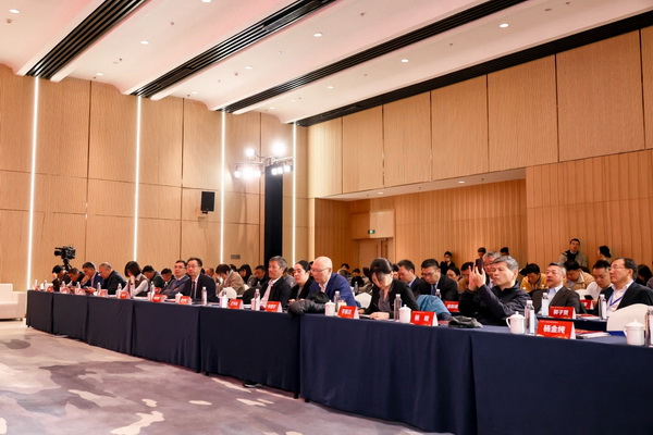 融新聚力 投創(chuàng)未來，2024中國紡織服裝行業(yè)投融資大會在紹興柯橋舉辦