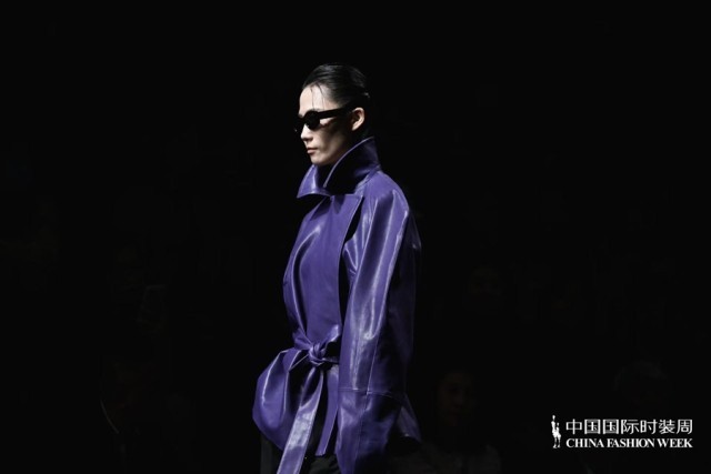 胡瑩瑩的精神內(nèi)核&ldquo;ARTEMIS&middot;自由悅己&rdquo;  設計師品牌Y2FREEDOM秋冬系列北京綻放