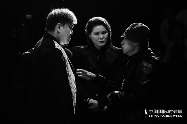 胡瑩瑩的精神內(nèi)核&ldquo;ARTEMIS&middot;自由悅己&rdquo;  設計師品牌Y2FREEDOM秋冬系列北京綻放
