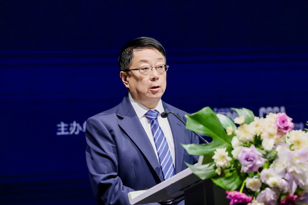 潮涌鵬城，開啟時(shí)尚 &ldquo;超鏈接&rdquo;丨第30屆FASHION SOURCE時(shí)尚之源深圳展、AW25深圳原創(chuàng)時(shí)裝周盛大啟幕