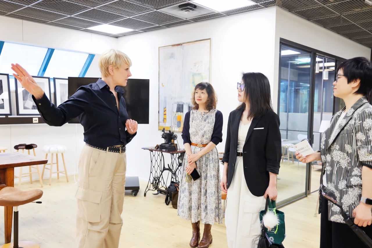 從紐約到赫爾辛基，國際毛皮協(xié)會IFF攜手JZ品牌創(chuàng)意總監(jiān)王陶Taoray Wang，探索&ldquo;可持續(xù)&rdquo;時尚哲學(xué)！