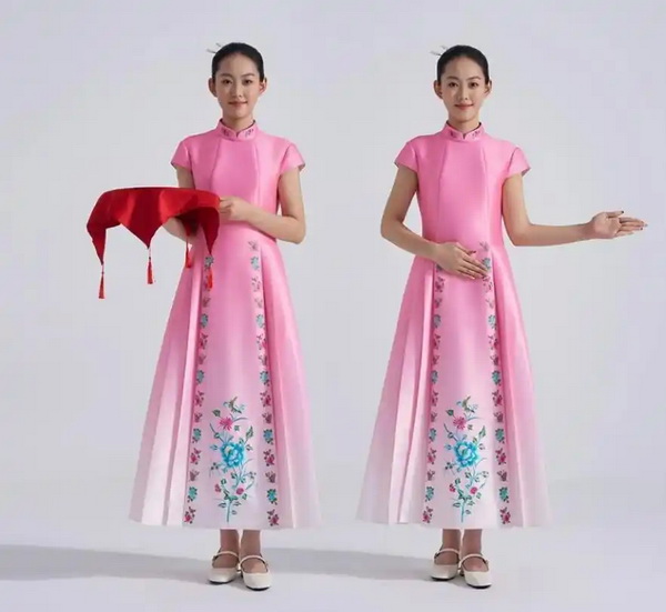 第十五屆全運(yùn)會(huì)頒獎(jiǎng)禮服發(fā)布：馬面裙、三藍(lán)繡、旗袍領(lǐng)，非遺元素彰顯灣區(qū)魅力