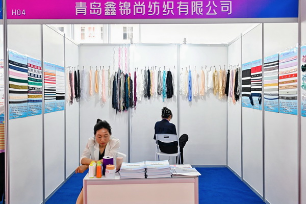  中華紡織網(wǎng)面輔料展區(qū)成功舉辦推介會(huì)，新材料、新工藝 助力興城泳裝產(chǎn)業(yè)升級(jí)