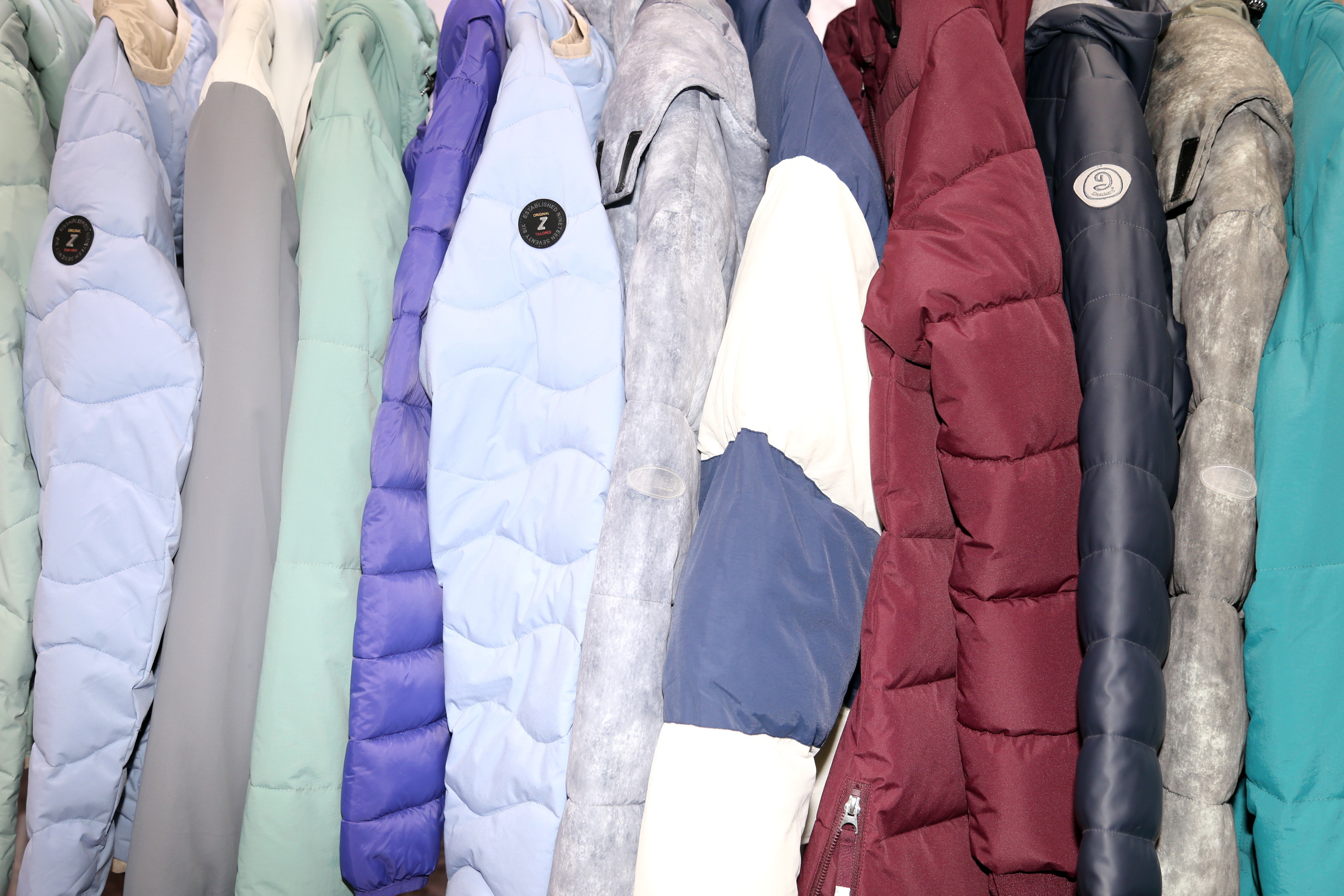 40余家石家莊紡服企業(yè)齊聚滬上，成為中紡聯(lián)秋季聯(lián)展上靚麗的風(fēng)景線