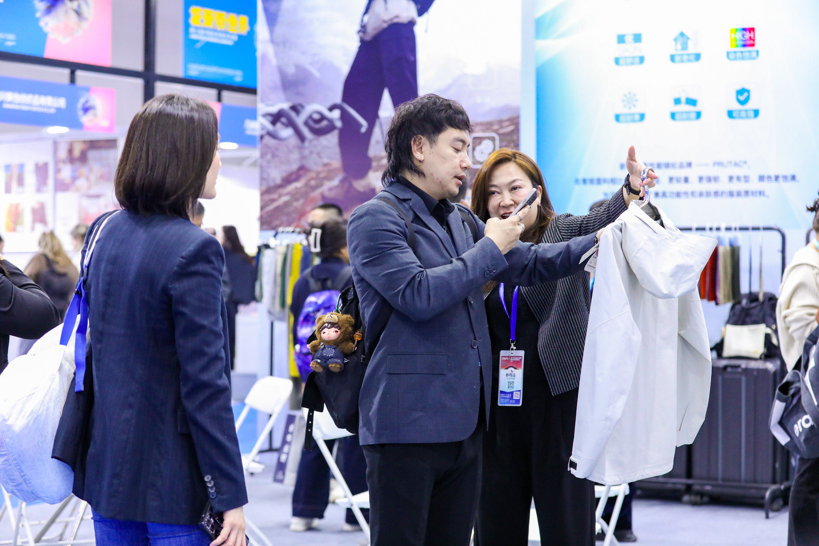 新材引潮，聚鏈成勢！第七屆中國紡織新材料展勾勒產(chǎn)業(yè)發(fā)展新圖景