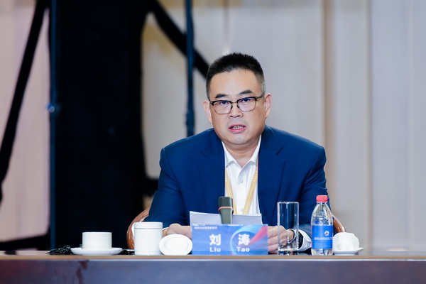 開放競合 共鏈未來--2025知名企業(yè)家圓桌會議擘畫紡織產業(yè)新格局