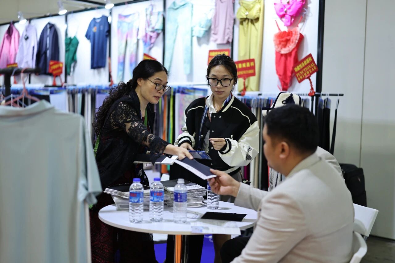 繪就產(chǎn)業(yè)發(fā)展新藍圖 邁向&ldquo;韌性協(xié)同&rdquo;新紀元 APTEXPO 2025新加坡啟幕！