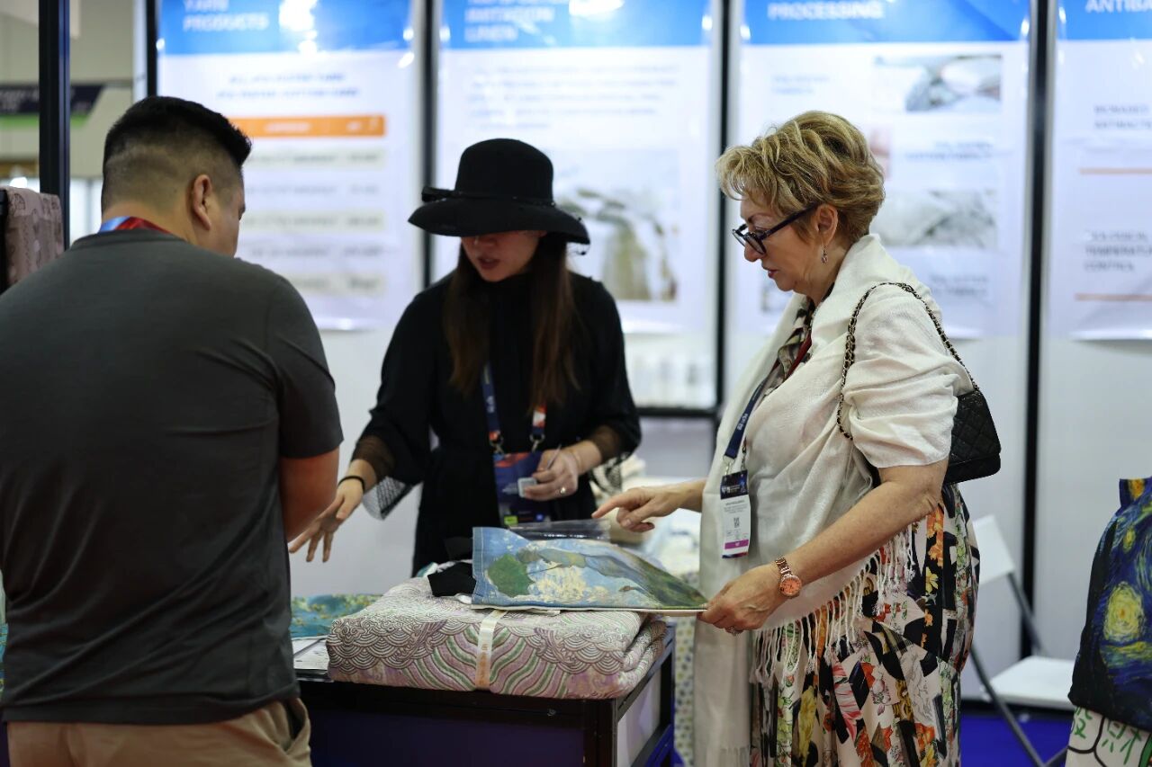 繪就產(chǎn)業(yè)發(fā)展新藍圖 邁向&ldquo;韌性協(xié)同&rdquo;新紀元 APTEXPO 2025新加坡啟幕！