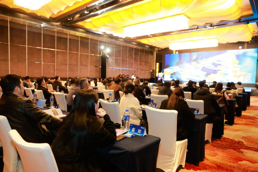 80余家企業(yè)赴會(huì)，簽約超4億元！三師這場(chǎng)在寧波舉行的推介會(huì)為何吸引力十足？