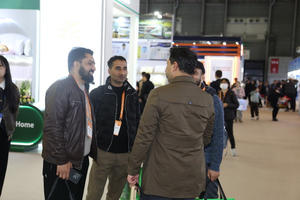 以變應變 打開外貿(mào)新天地&mdash;&mdash;第34屆華東進出口商品交易會盛大開幕