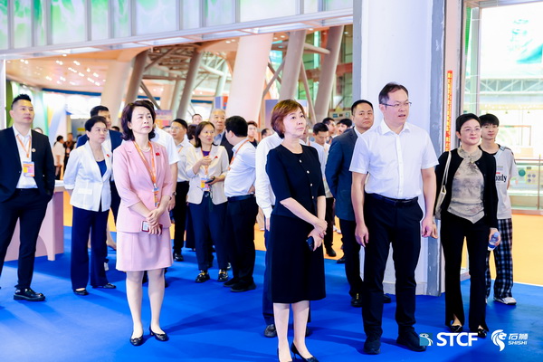 功能科技&ldquo;刷屏&rdquo;海博會(huì)！FabricsChina時(shí)尚與科技創(chuàng)新產(chǎn)品在石獅發(fā)布