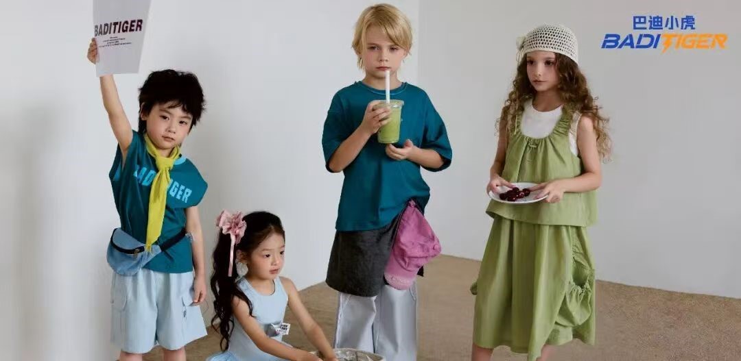 秀展同步即看即訂！虎門服裝品牌2026秋冬發(fā)布訂貨會啟幕